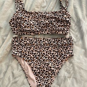 Leopard print swimsuit top